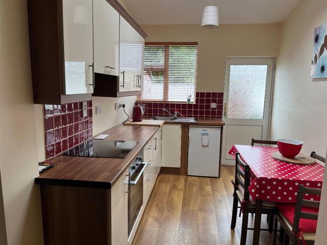 4 Fitzgerald Terrace, Dungarvan, Waterford