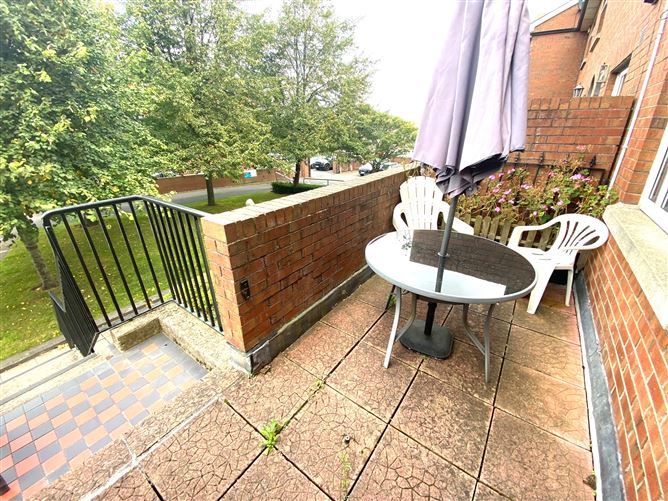 Eaton Hall, Terenure, Dublin 6