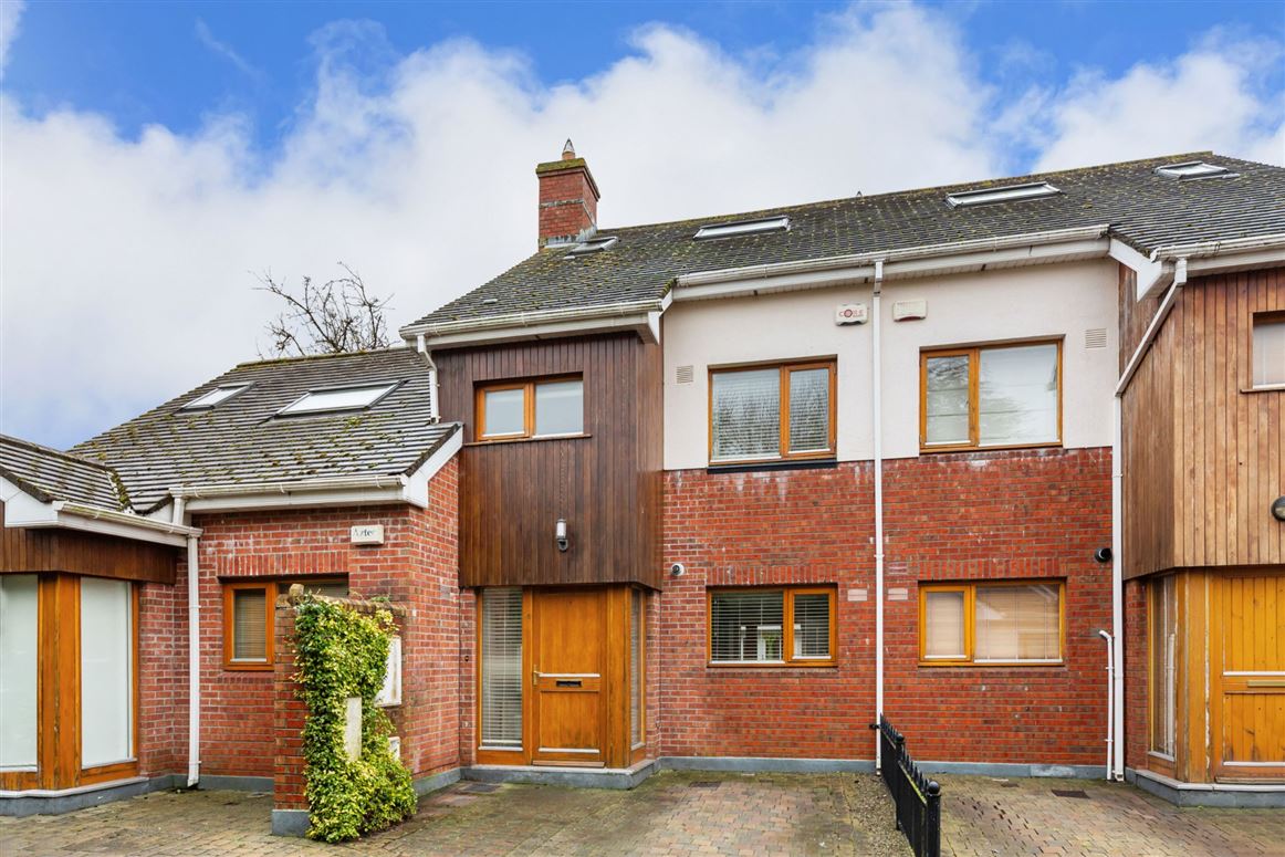 6 Frankfort Court, Dundrum, Dublin 14