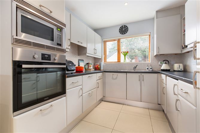 6 Frankfort Court, Dundrum, Dublin 14