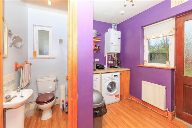 24 Glenwood, Newport, Tipperary