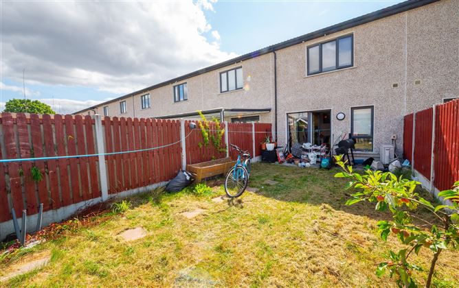Photo 23 of 26 — 54 Hallwell Avenue, Adamstown, Dublin