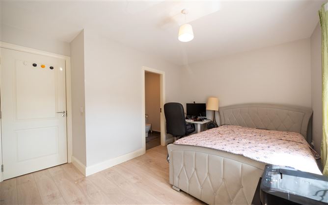 Photo 19 of 26 — 54 Hallwell Avenue, Adamstown, Dublin