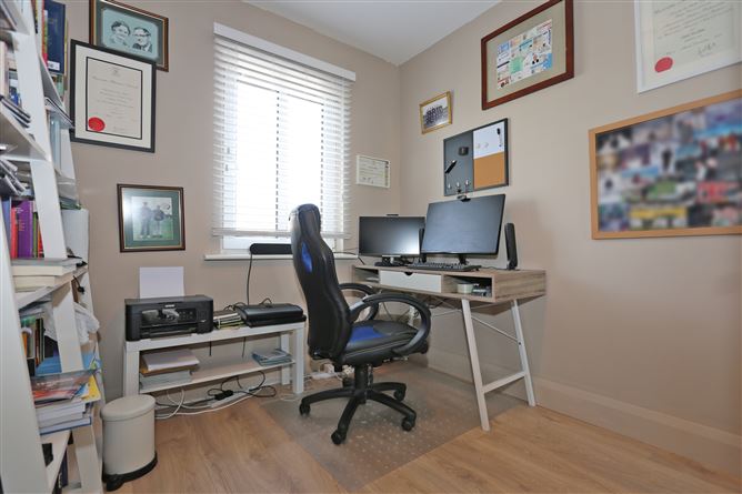 Photo 21 of 31 — 33 Ashfort, Golf Links Road, Castletroy, Limerick