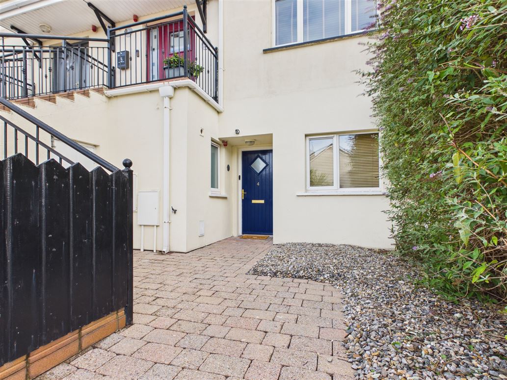 4 Willowbank, Cluain Ard, Cobh, Cork