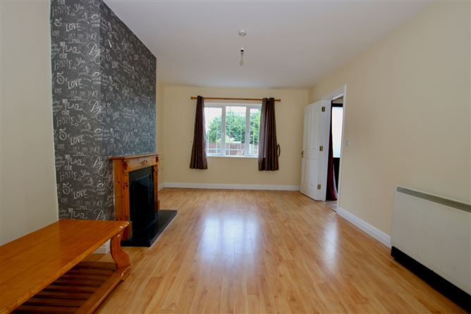 11 Church View, Ballymahon, Longford