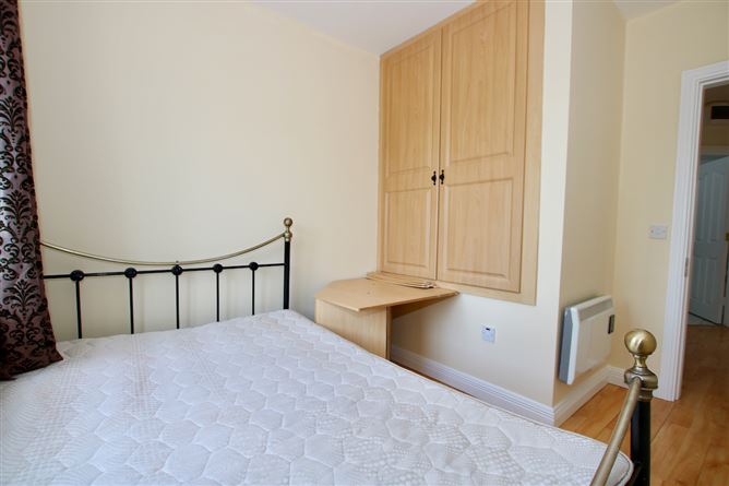 11 Church View, Ballymahon, Longford