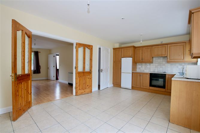 11 Church View, Ballymahon, Longford