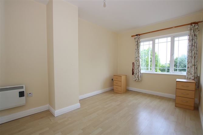 11 Church View, Ballymahon, Longford