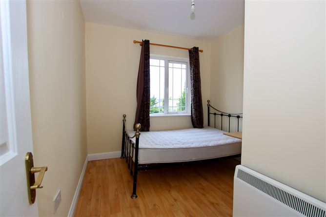 11 Church View, Ballymahon, Longford