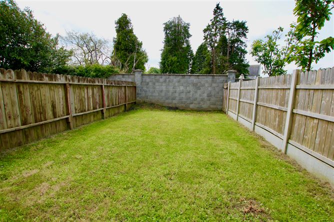 11 Church View, Ballymahon, Longford