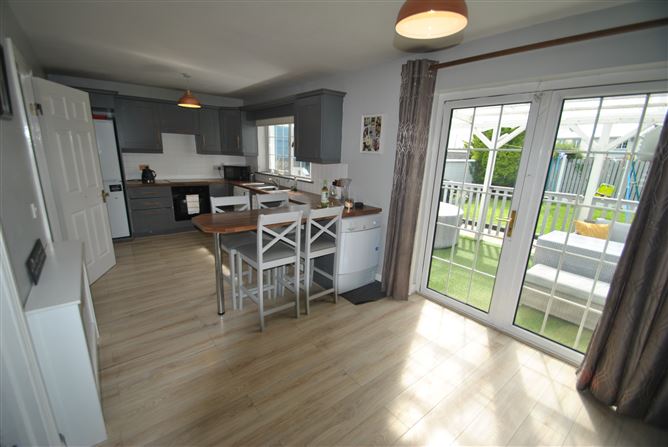 7 Ayrhill Court, Roscrea, Co. Tipperary