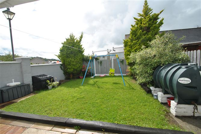 7 Ayrhill Court, Roscrea, Co. Tipperary