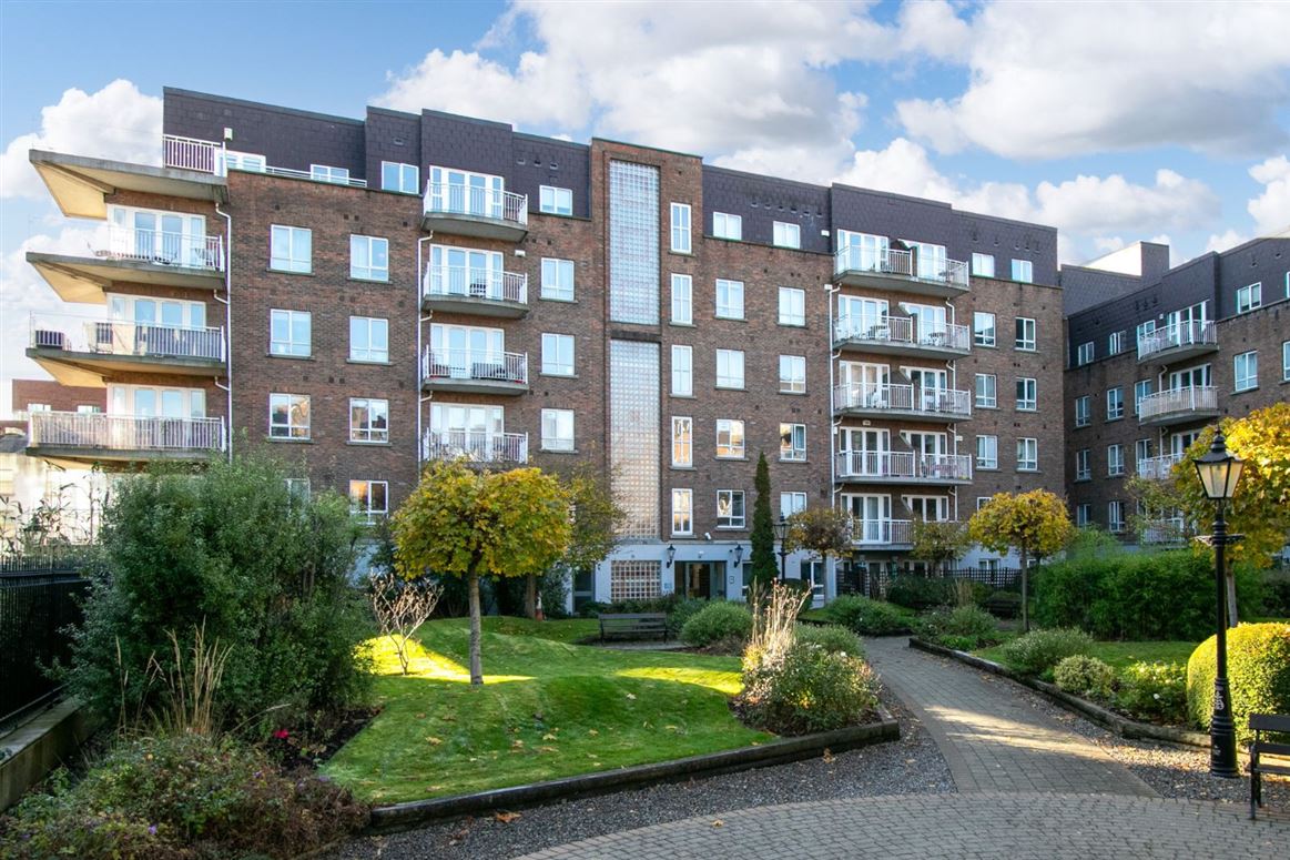 51 Harcourt Green, Charlemont Street, Dublin 2