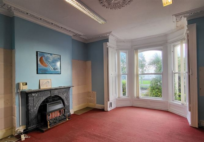 7 Marine Terrace, Strand Road, Bray, Wicklow