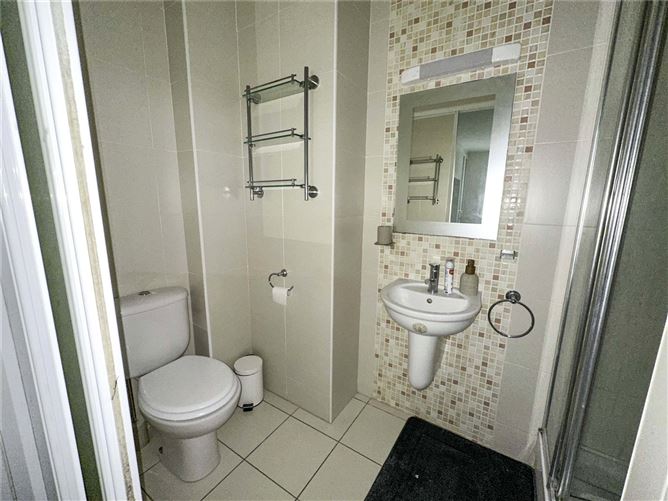 127 Cuirt Seoige, Bohermore, Galway