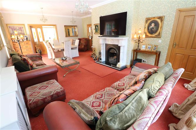 Elvana House, Louth Hall, Tallanstown, Louth