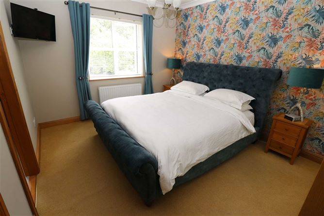 Elvana House, Louth Hall, Tallanstown, Louth