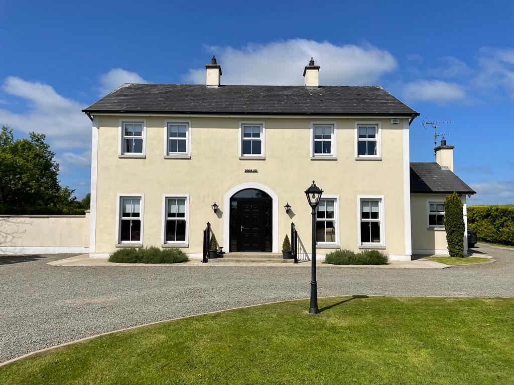 Elvana House, Louth Hall, Tallanstown, Louth