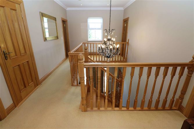 Elvana House, Louth Hall, Tallanstown, Louth