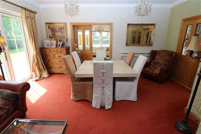 Elvana House, Louth Hall, Tallanstown, Louth