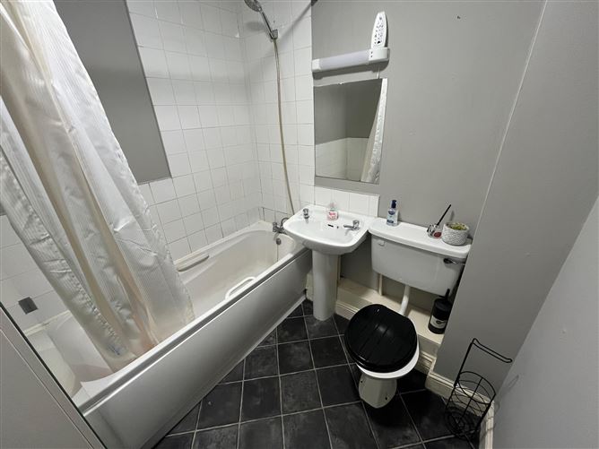 Moynihan Court, Tallaght, Dublin 24