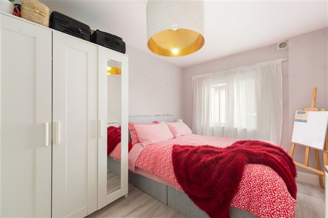 Robin Hill, Ballymana Lane, Kiltipper, Tallaght, Dublin 24