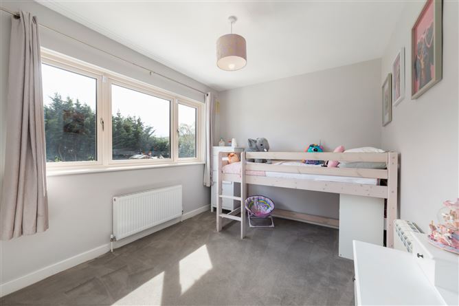 Robin Hill, Ballymana Lane, Kiltipper, Tallaght, Dublin 24