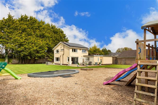 Robin Hill, Ballymana Lane, Kiltipper, Tallaght, Dublin 24