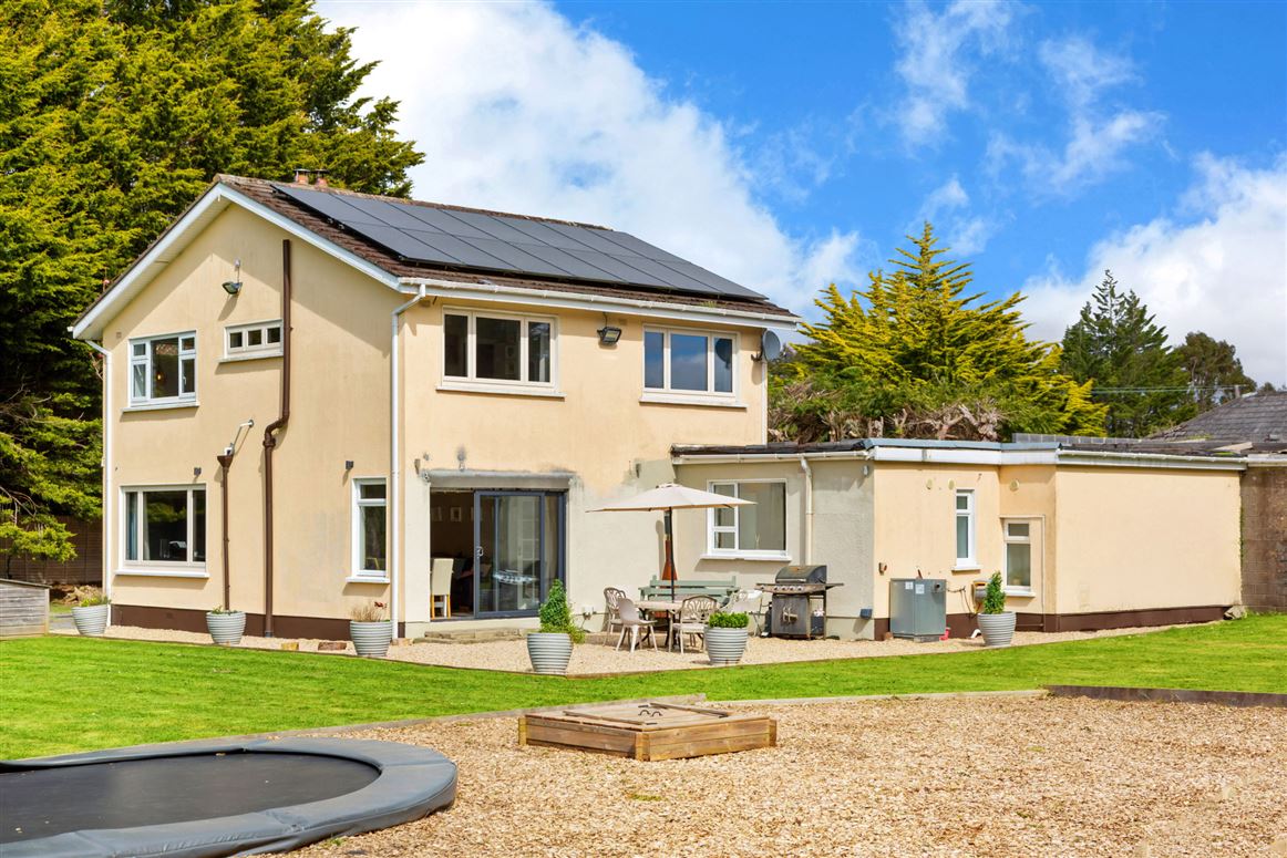 Robin Hill, Ballymana Lane, Kiltipper, Tallaght, Dublin 24