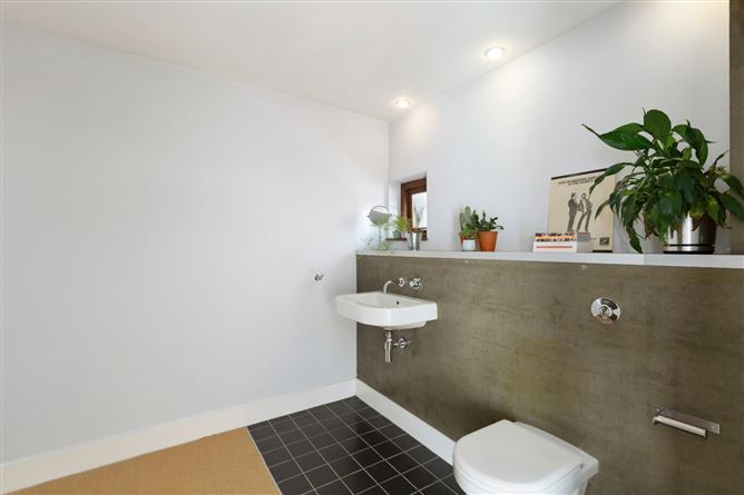 73 Clarence Mangan Road, The Tenters, Dublin 8