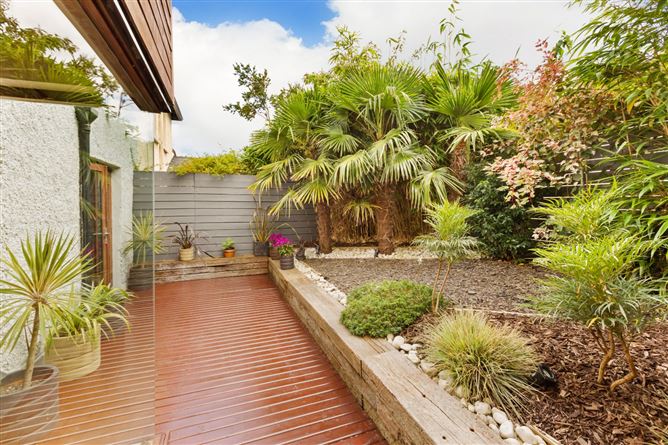 73 Clarence Mangan Road, The Tenters, Dublin 8