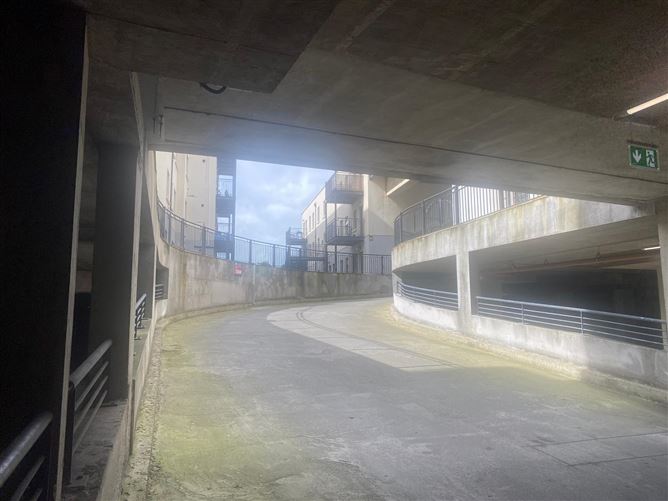 305, Block E, An tSean Mhargadh, Drogheda, Louth