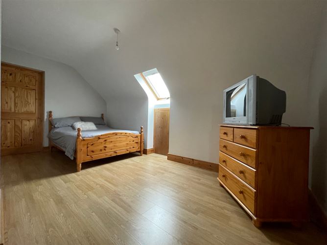 4 Lag Na Carraige, Carrickmagarvey, Gweedore, Donegal