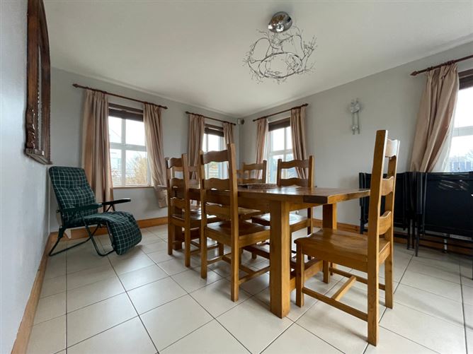 4 Lag Na Carraige, Carrickmagarvey, Gweedore, Donegal