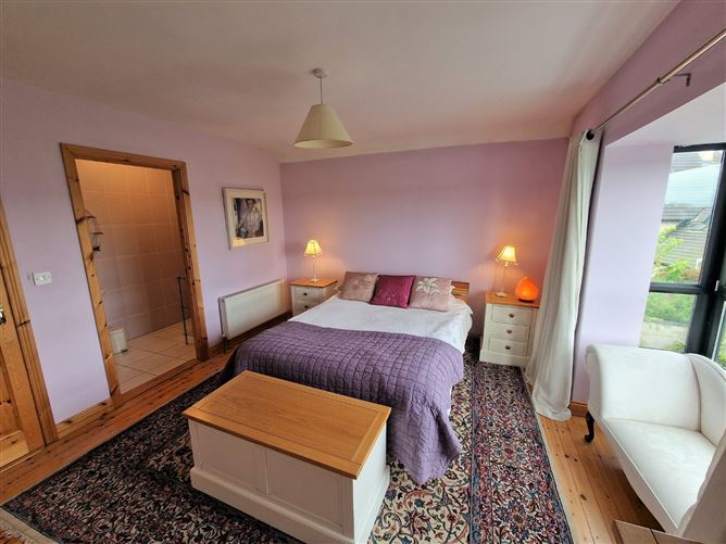 22 Garden View, Clarecastle, Ennis, Co. Clare
