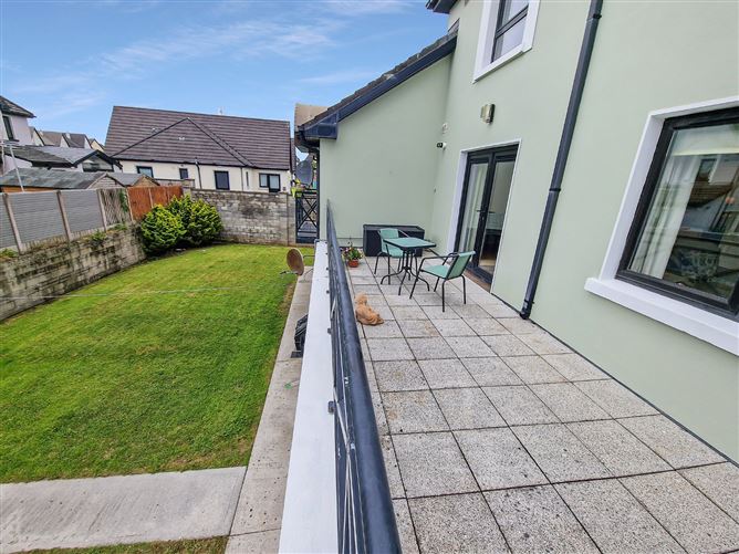 22 Garden View, Clarecastle, Ennis, Co. Clare