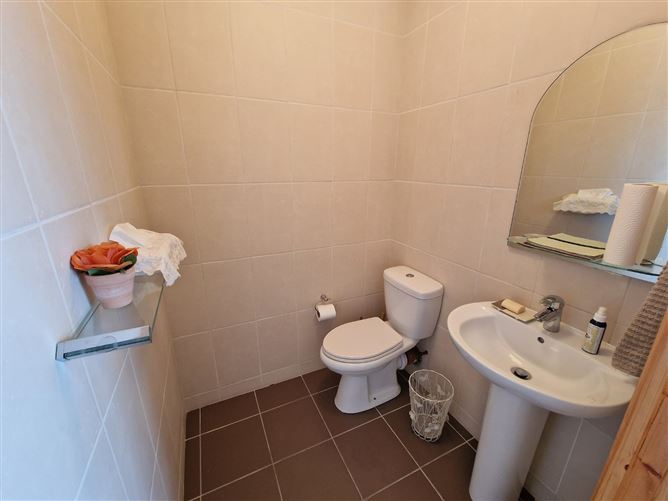 22 Garden View, Clarecastle, Ennis, Co. Clare