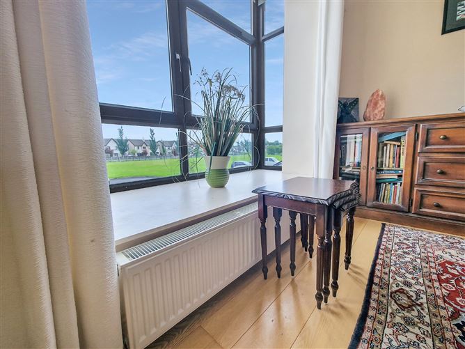 22 Garden View, Clarecastle, Ennis, Co. Clare