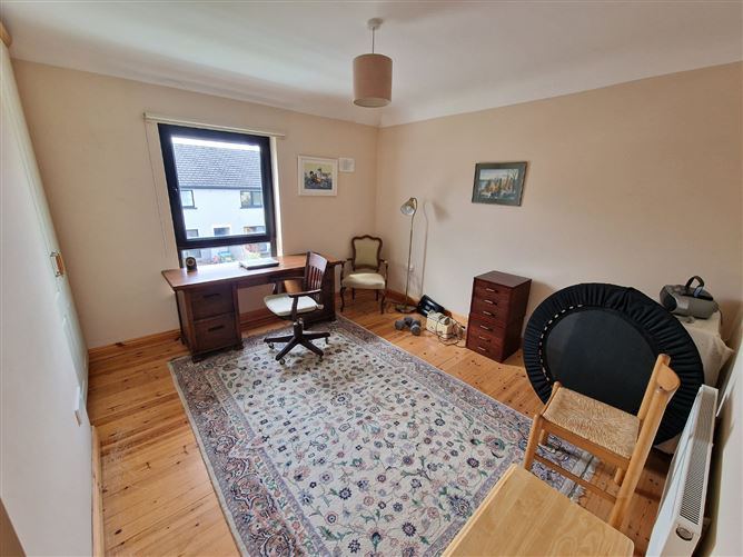 22 Garden View, Clarecastle, Ennis, Co. Clare