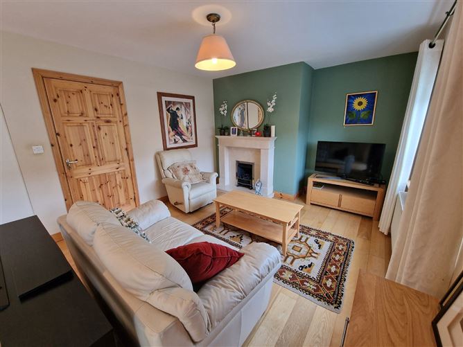 22 Garden View, Clarecastle, Ennis, Co. Clare