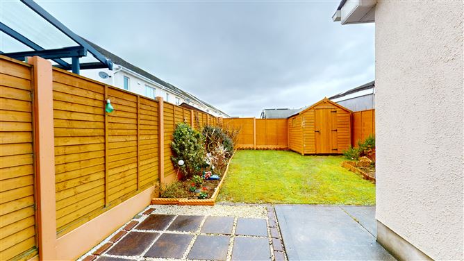 8 Heathfield Park, Finglas, Dublin 11