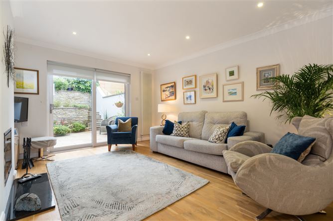 1 Sorrento Mews, Sorrento Road, Dalkey, Co. Dublin