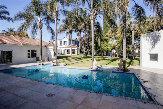 Private, Dean Road, Johannesburg