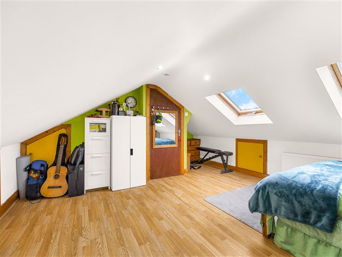 50 Kiltipper Close, Aylesbury,   Dublin 24