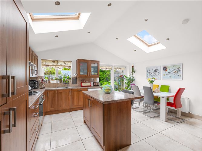 50 Kiltipper Close, Aylesbury,   Dublin 24