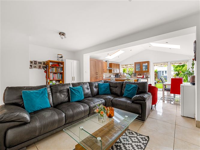 50 Kiltipper Close, Aylesbury,   Dublin 24