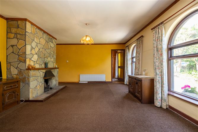 Ladhru, 49a Ardamine Court, Ardamine, Co. Wexford