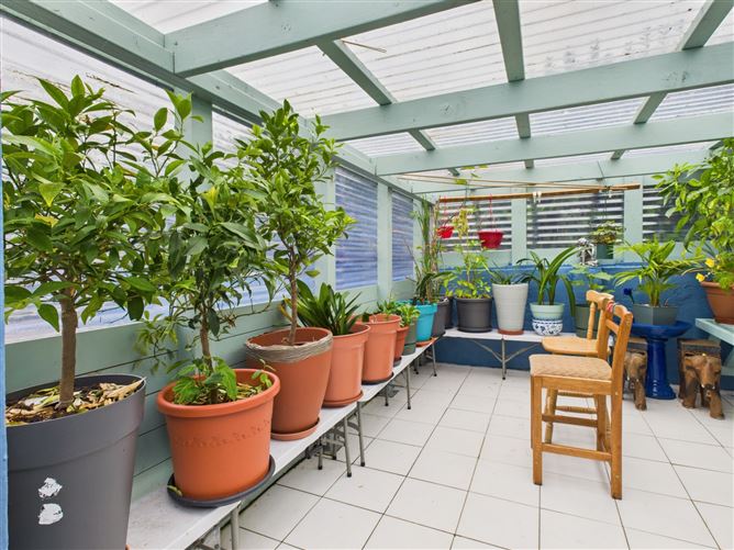 21 Williamstown Village, Waterford
