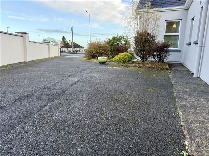 Nellies Cottage, Ballyhowly, Knock, County Mayo